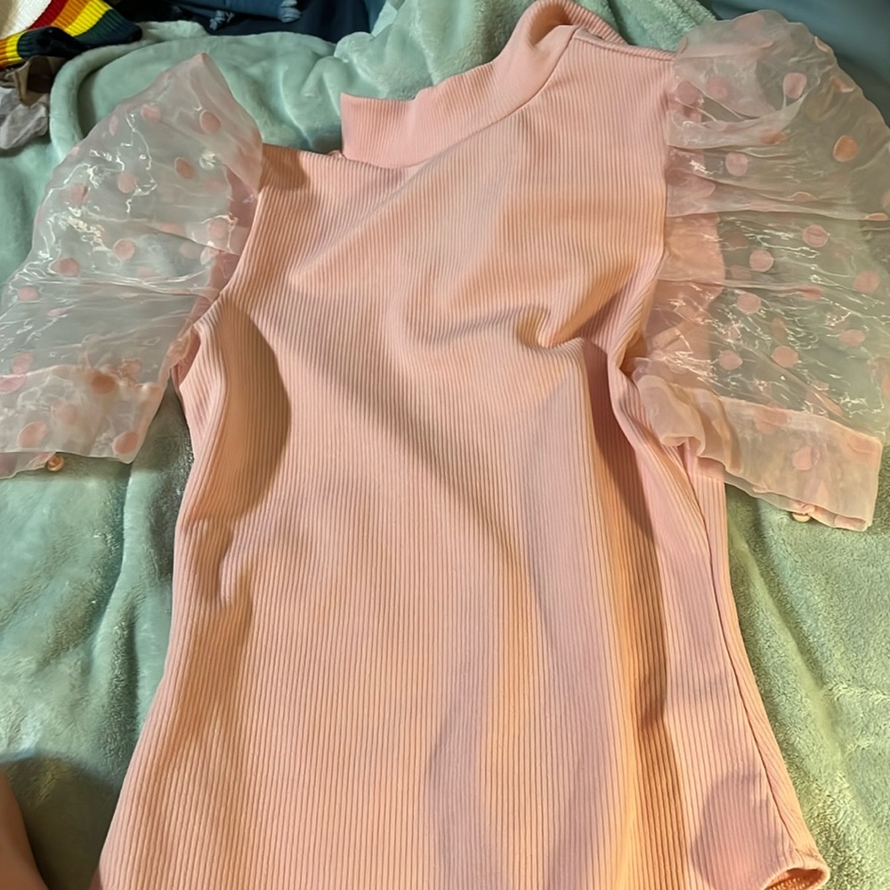Pink bubble sleeve